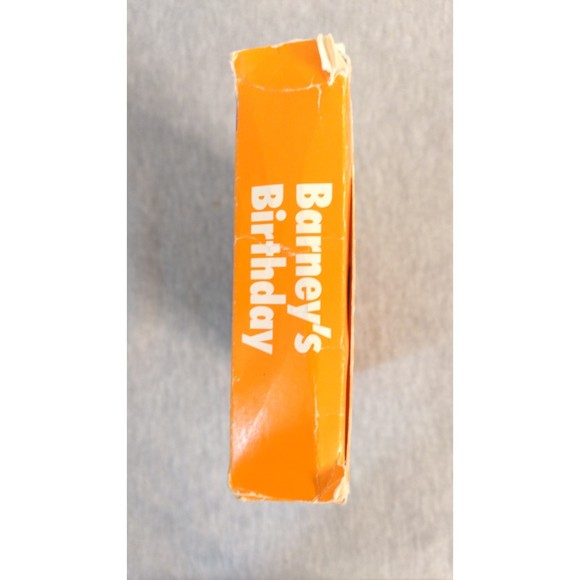 Vintage BARNEY VHS Cassette Tape 1992 Barney's Birthday Sing Along - Picture 3 of 5